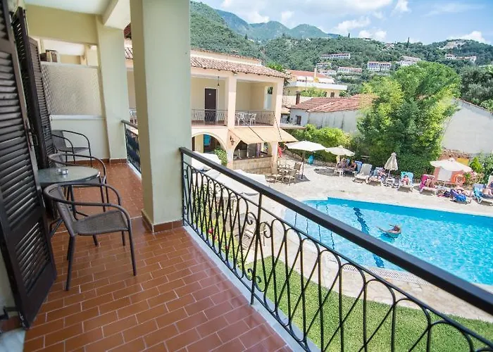 Annaliza Hotel 3*