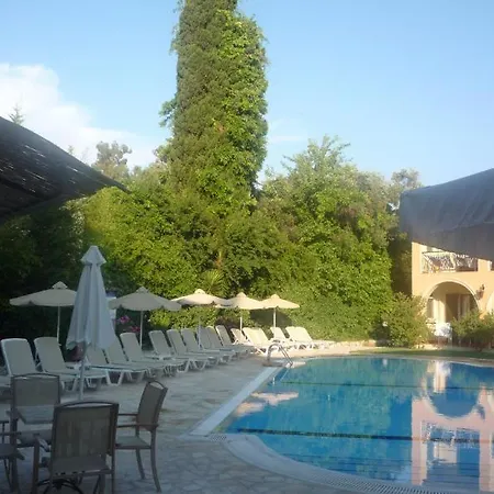 Annaliza Hotel 3*