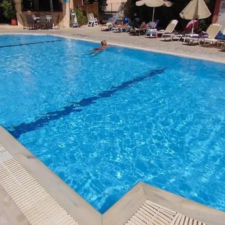 Annaliza Otel 3*